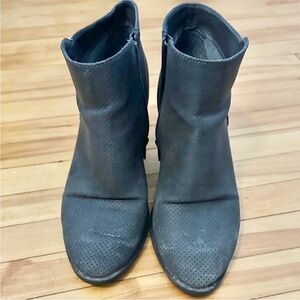 Esprit Charcoal Grey Ankle Boots